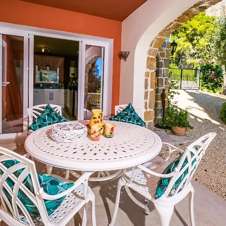 Casa Andromeda Villa *